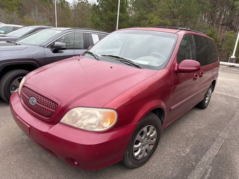 Used 2005 Kia Sedona LX image 1