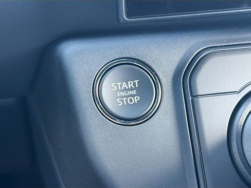 New 2026 Land Rover Defender 110 X-Dynamic SE AWD/4WD image 37