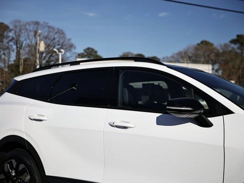 Used 2024 Kia Sportage X-Line w/ X-Line Premium Package image 11