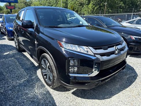 Used 2024 Mitsubishi Outlander Sport ES AWD/4WD image 2