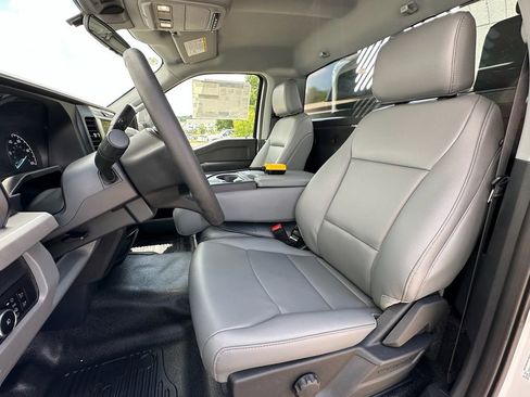New 2026 Ford F550 4x4 Regular Cab Super Duty image 18