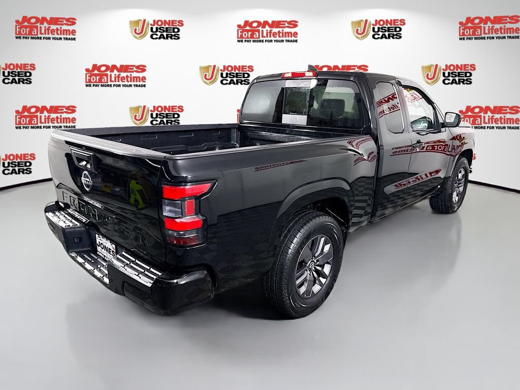 Certified 2025 Nissan Frontier SV RWD image 15