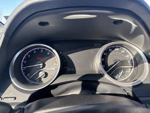 Used 2021 Toyota Camry XLE image 26