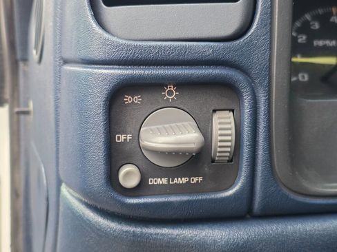 Used 1995 Chevrolet Silverado 2500 4x4 Extended Cab image 18