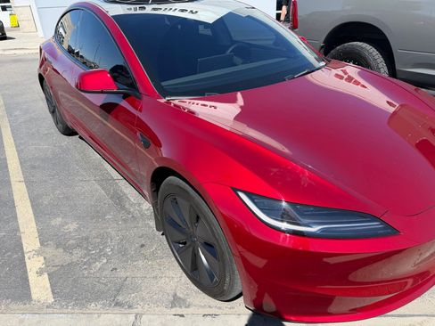 Used 2025 Tesla Model 3 Long Range AWD/4WD image 7