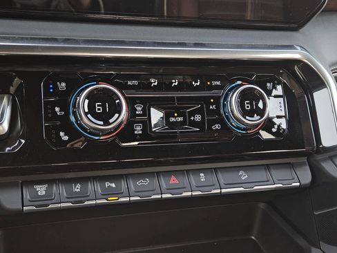 New 2026 GMC Sierra 2500 Denali Ultimate image 16