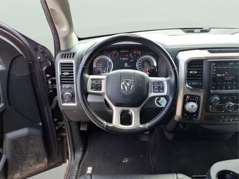 Used 2018 RAM 1500 Laramie AWD/4WD image 13