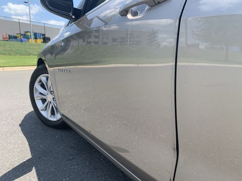 Used 2023 Chevrolet Malibu LT FWD image 39