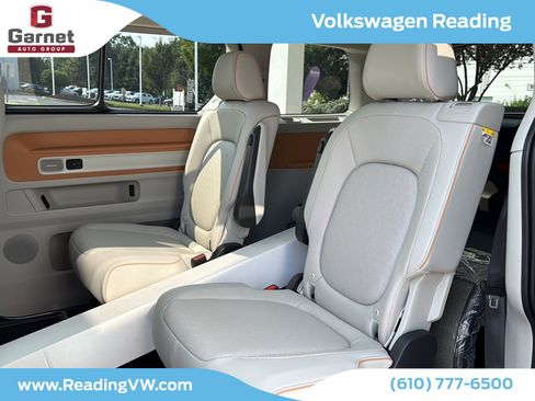 New 2025 Volkswagen ID. Buzz 1st Edition image 11