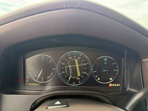 Used 2015 Cadillac Escalade Luxury AWD/4WD image 24