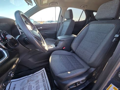 Used 2022 Chevrolet Equinox LT image 14