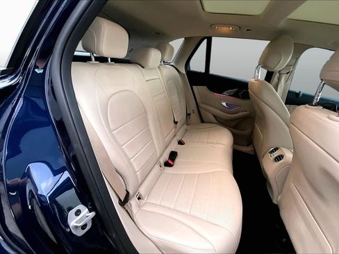 Certified 2022 Mercedes-Benz GLC 300 image 20