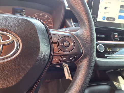 Certified 2025 Toyota Corolla LE image 10