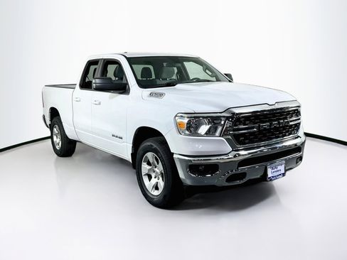Used 2022 RAM 1500 Big Horn AWD/4WD image 3