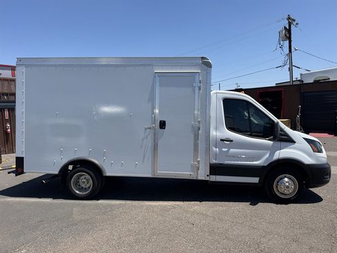 Used 2023 Ford Transit 350 DRW RWD image 2