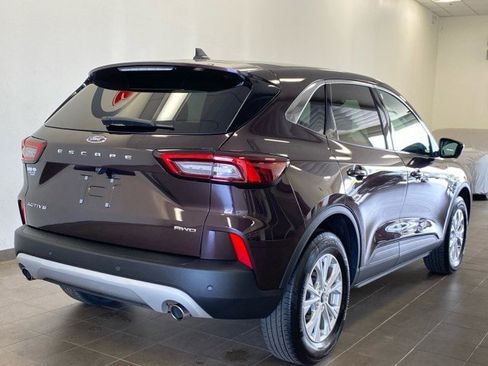 Used 2023 Ford Escape Active w/ Tech Pack #2 AWD/4WD image 7