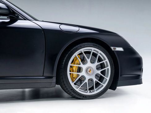 Used 2011 Porsche 911 Turbo AWD/4WD image 32