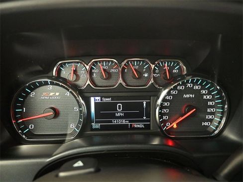 Used 2018 Chevrolet Silverado 1500 LTZ Z71 w/ Centennial Edition image 27