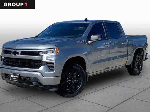 Used 2023 Chevrolet Silverado 1500 RST w/ Z71 Off-Road Package AWD/4WD image 1