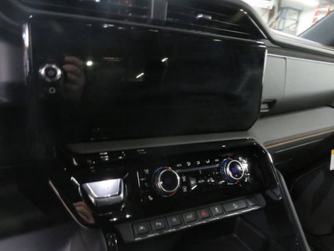 New 2026 GMC Sierra 1500 AT4 w/ AT4 Premium Package image 14