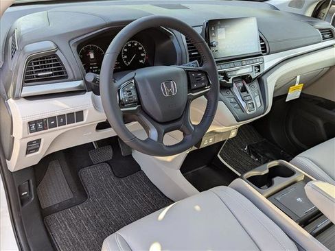 New 2026 Honda Odyssey EX-L image 3