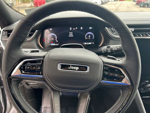 New 2025 Jeep Grand Cherokee Overland w/ Adv Protech Group III image 14