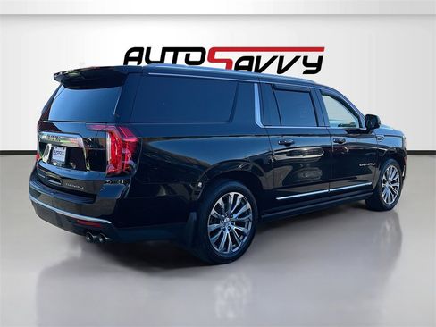 Used 2021 GMC Yukon XL Denali w/ Denali Ultimate Package image 7