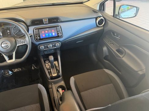 Used 2025 Nissan Versa SV FWD image 33