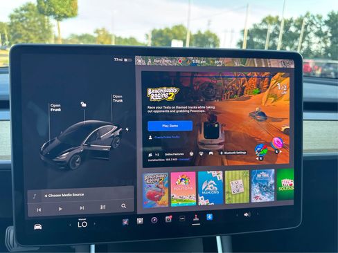 Used 2020 Tesla Model 3 image 28