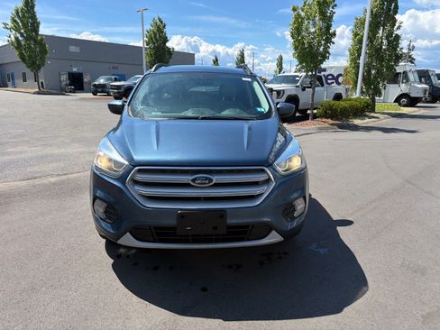 Used 2018 Ford Escape SEL AWD/4WD image 2