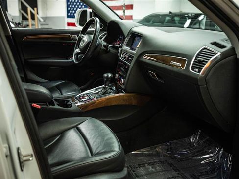 Used 2016 Audi Q5 2.0T Premium Plus image 14