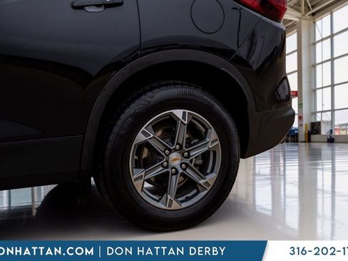 Used 2024 Chevrolet Blazer LT w/ Convenience Package image 38