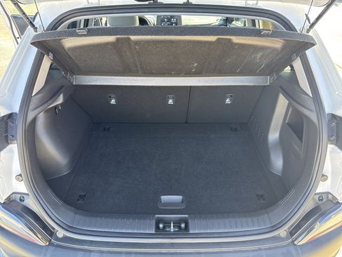 Used 2023 Hyundai Kona SEL image 39