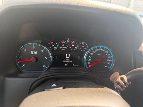 Used 2019 Chevrolet Tahoe Premier AWD/4WD image 11