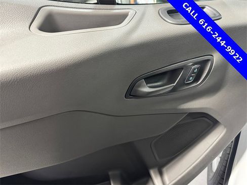 New 2026 Ford Transit 250 Low Roof image 25