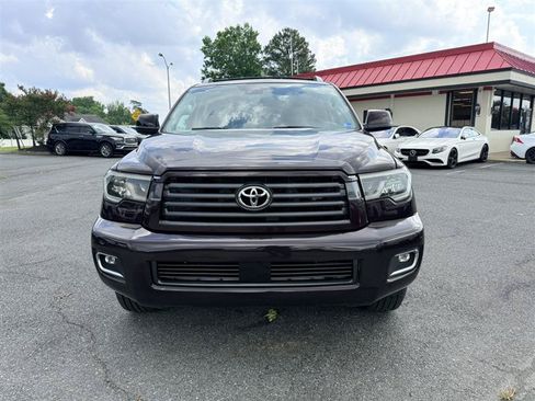 Used 2018 Toyota Sequoia SR5 w/ Carpet Cargo Mat Package AWD/4WD image 2