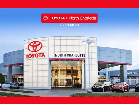 Used 2021 Toyota RAV4 XLE FWD image 32