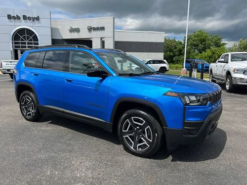 New 2026 Jeep Cherokee Laredo AWD/4WD image 1