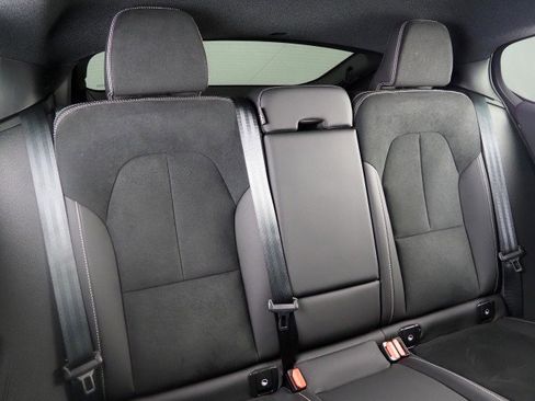 Used 2022 Volvo C40 P8 Recharge Ultimate image 16