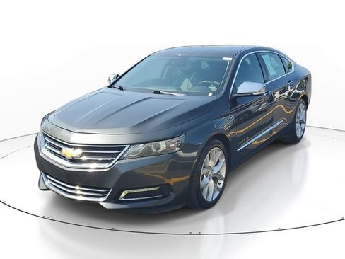 Used 2014 Chevrolet Impala LTZ FWD image 2