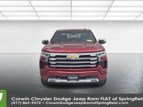 Used 2023 Chevrolet Silverado 1500 High Country w/ Technology Package image 5