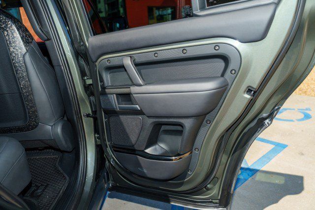 Used 2025 Land Rover Defender 110 AWD/4WD image 24