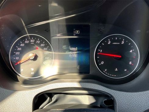 Used 2024 Mercedes-Benz Sprinter 2500 image 19