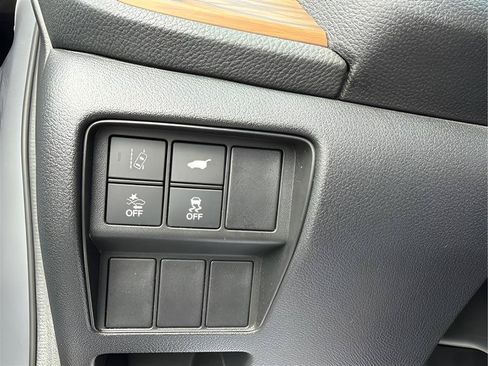 Used 2019 Honda CR-V Touring image 37