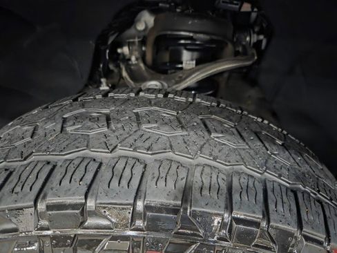 Used 2022 GMC Sierra 1500 AT4 w/ AT4 Premium Package image 90