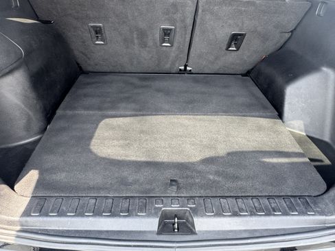Used 2020 Chevrolet Equinox LT FWD image 20