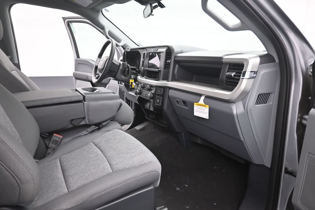 New 2027 Ford F250 XL w/ Tremor Off-Road Package AWD/4WD image 26