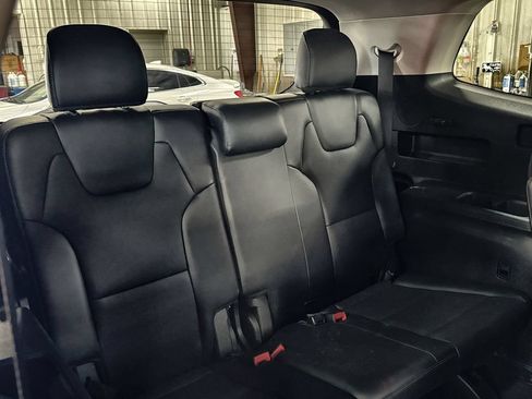 Used 2021 Kia Telluride S FWD image 29