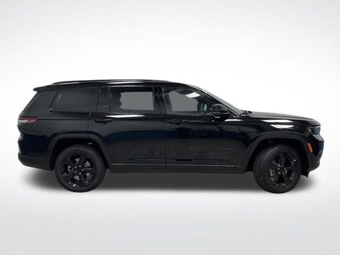 New 2025 Jeep Grand Cherokee L Limited w/ Black Appearance Package image 2