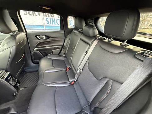 Used 2024 Jeep Compass Trailhawk image 28